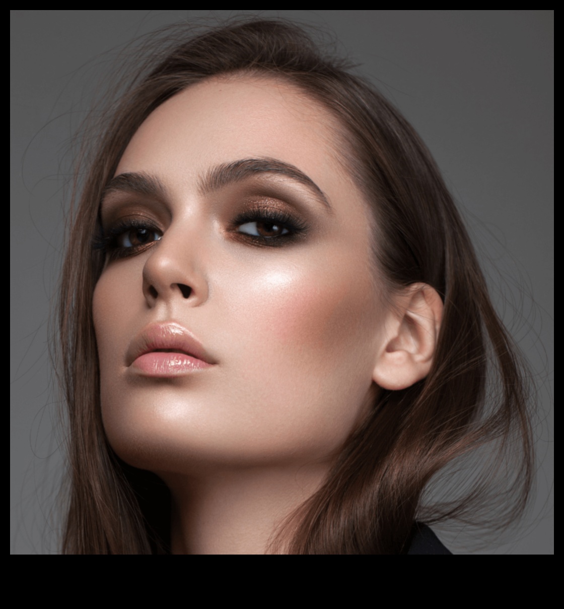 Pārveidošana no dienas uz nakti: padomi acu zīmuļa izskata maiņai