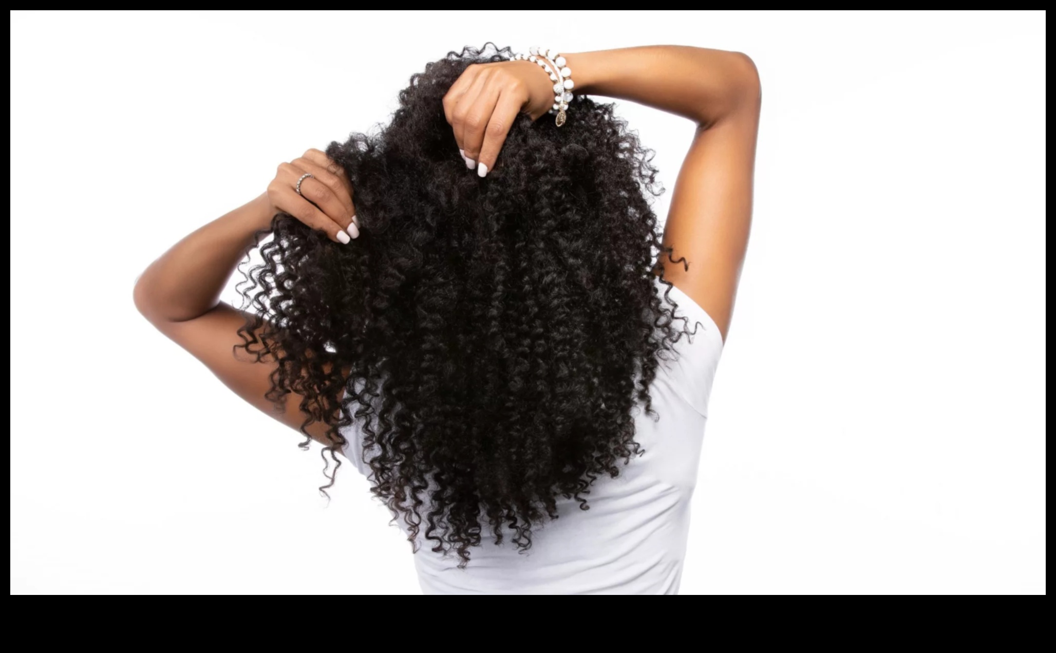 Cirtu vainags Turpinājums: Dabiskas tekstūras apskāviens garos matos