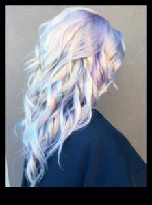 Modernā nāriņa: blondās frizūras, iedvesmojoties no okeāna toņiem